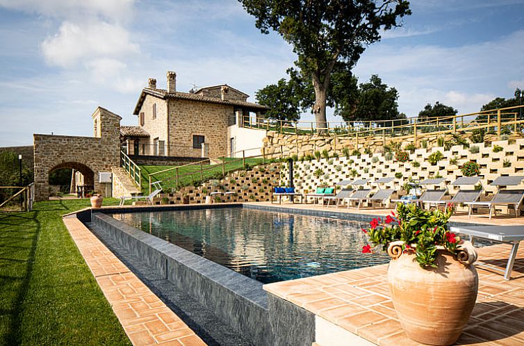 Vakantiehuisje in Castelraimondo