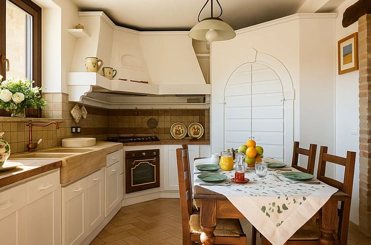 Vakantiehuisje in Castelraimondo