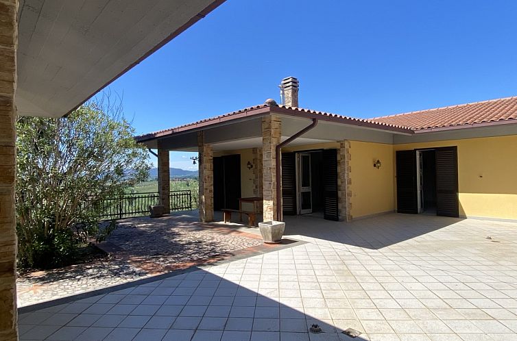 Vrijstaande woning in Terni