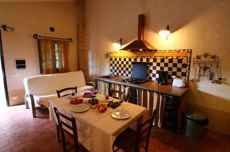 Appartement in Castiglione Del Lago mit Garten, Grill und Te