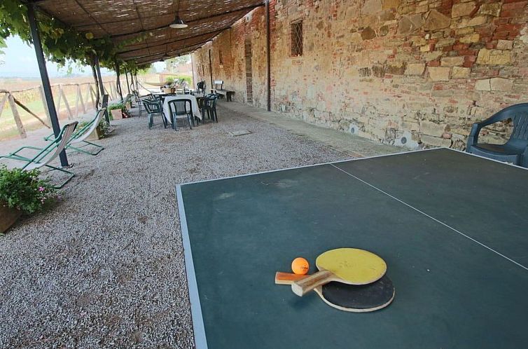 Appartement in Castiglione Del Lago mit Garten, Grill und Te