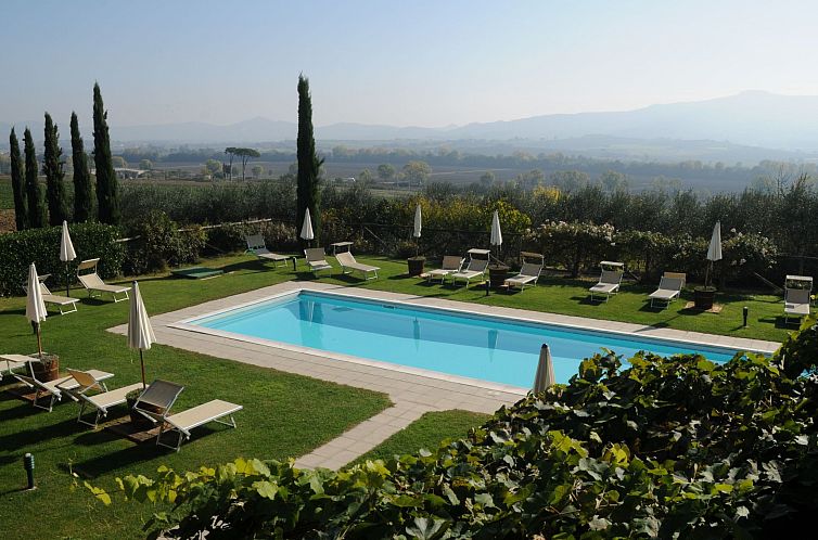 Appartement Wohnung in Castiglione Del Lago mit Garten, geme