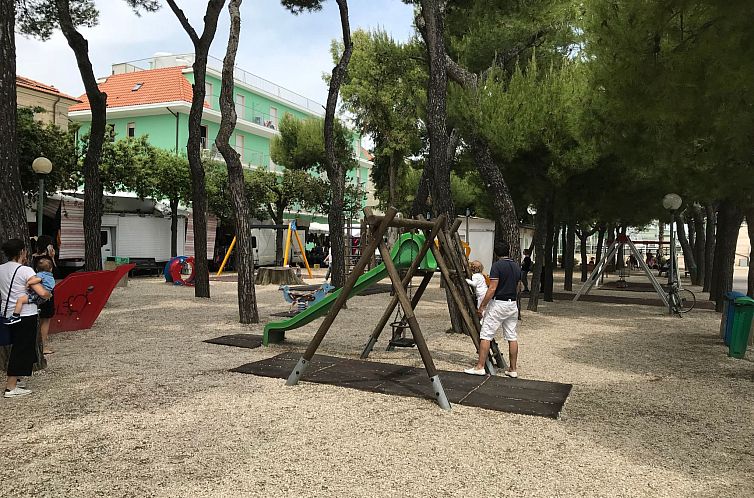 Appartement Appartement mit Garten und Meerblick