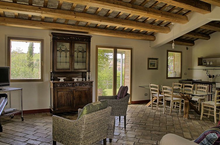 Vakantiehuis Haus in Ostra mit privatem Pool