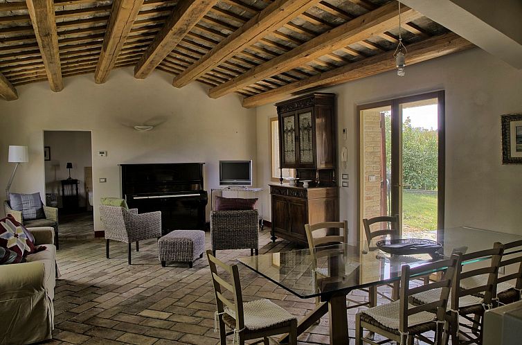 Vakantiehuis Haus in Ostra mit privatem Pool