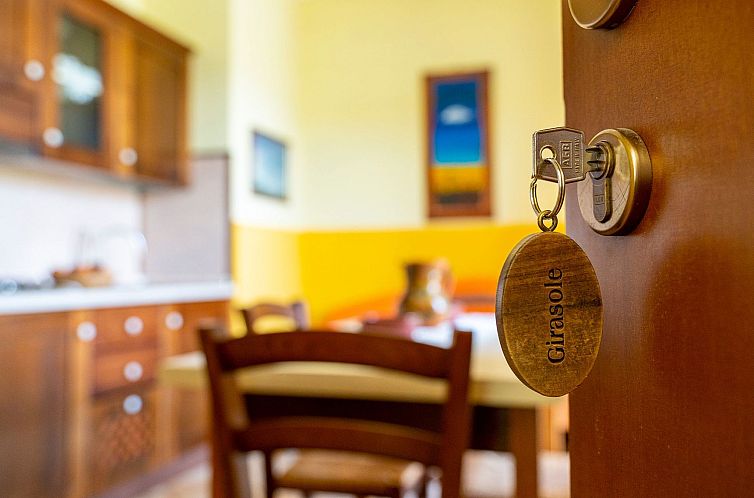 Appartement Wohnung 'Girasole' mit Schwimmbad