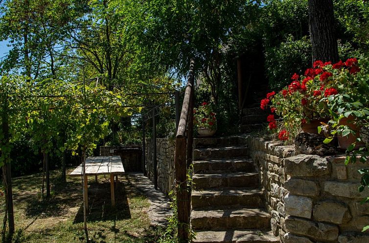 Vakantiehuis Villa mit privatem Pool in der Nähe des Dorfes