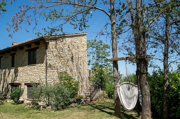 Vakantiehuis Villa mit privatem Pool in der Nähe des Dorfes