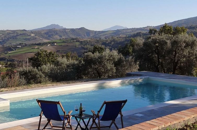 Unterkunft 09623113 - Ferienhaus Umbrien / Marken - Vakantiehuis Casa Barbara