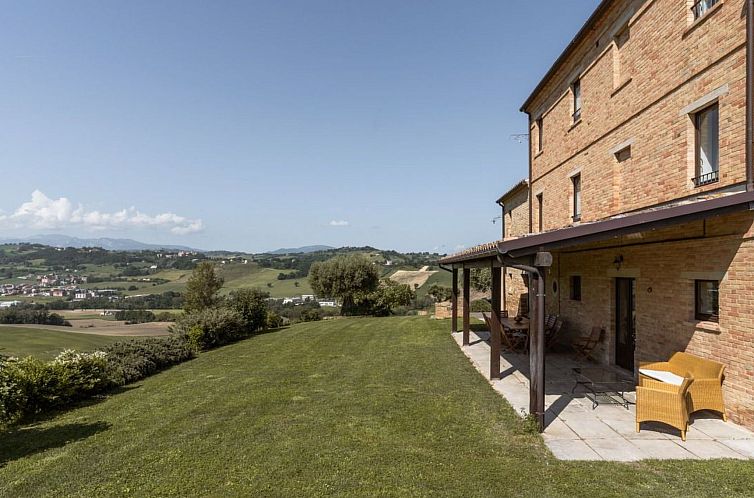 Vakantiehuis Villa mit privatem Pool und Wellnessbereich