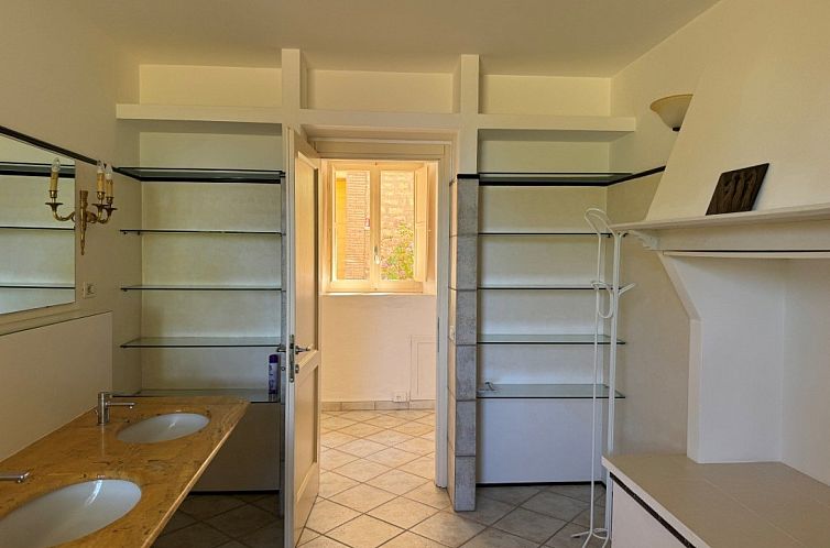 Vrijstaande woning in Arcevia