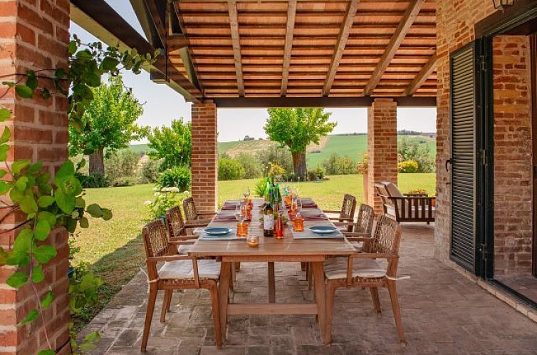 Vrijstaande woning in Arcevia