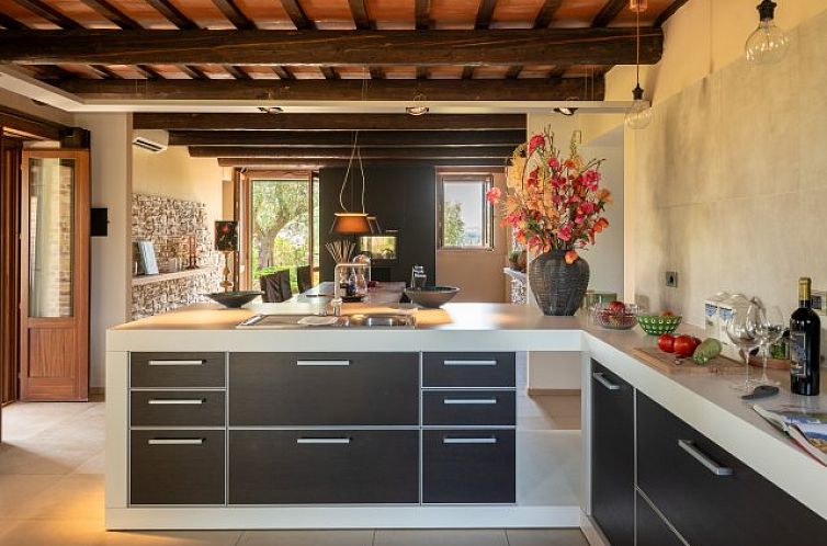 Vrijstaande woning in Arcevia