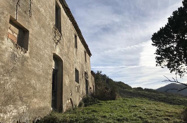 Vrijstaande woning in Arcevia