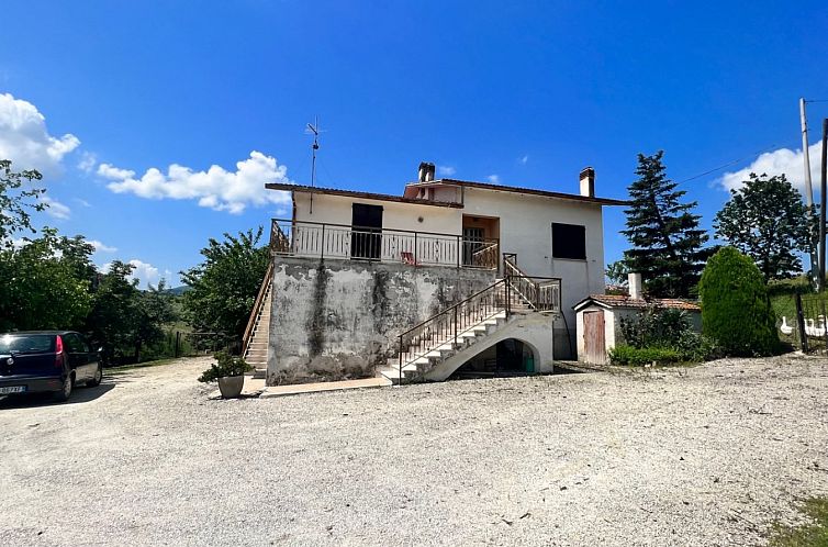 Vrijstaande woning in Arcevia