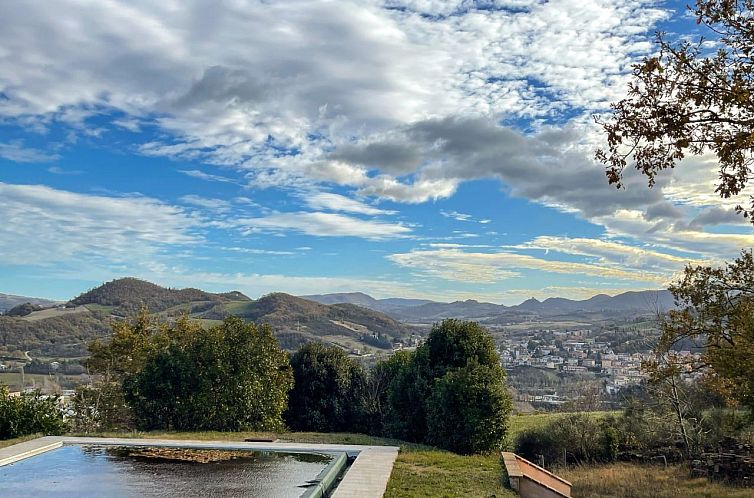 Vrijstaande woning in Cagli