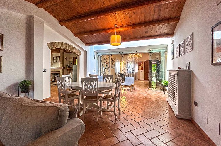 Vrijstaande woning in Cagli