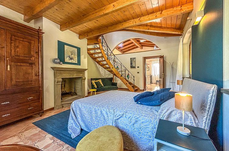 Vrijstaande woning in Cagli