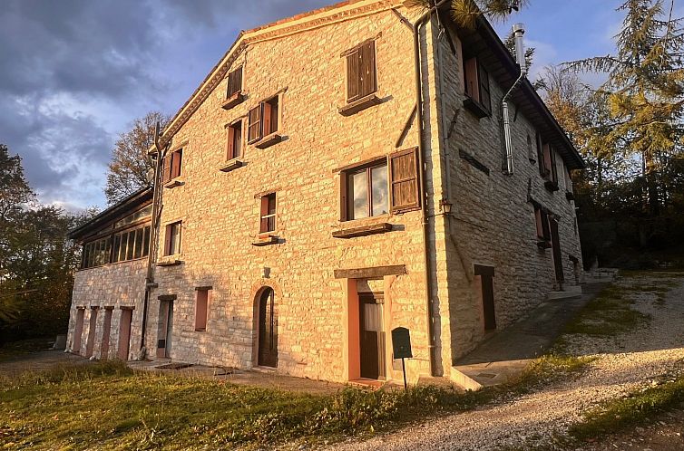Vrijstaande woning in Cagli