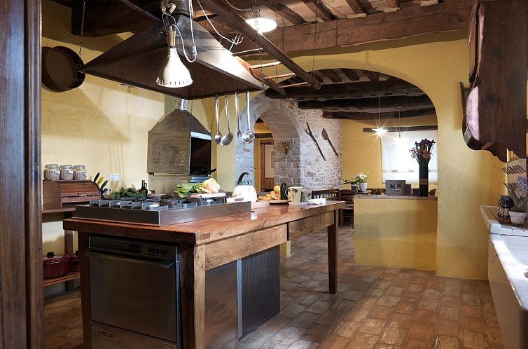 Vakantiehuis Ferienvilla 'Checello' mit privatem Pool