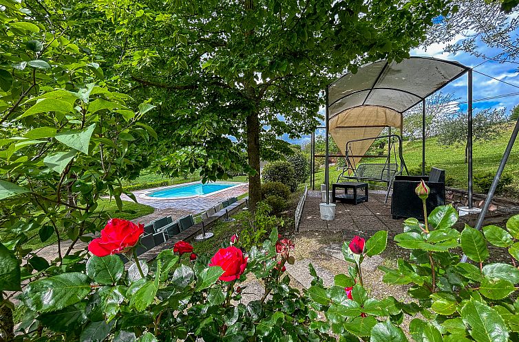 Vrijstaande woning in Cagli