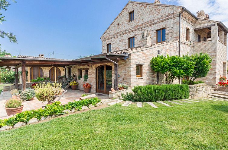 Vakantiehuis La Villa degli Ulivi - Landhaus mit privatem Po