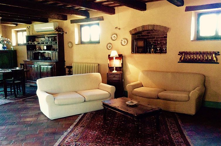 Vakantiehuis La Villa degli Ulivi - Landhaus mit privatem Po