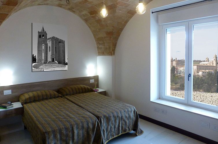 Appartement Residenz Borgo Offida mit großem Garten