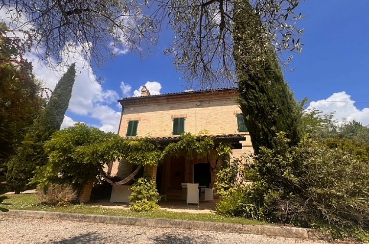 Vrijstaande woning in Monte Giberto