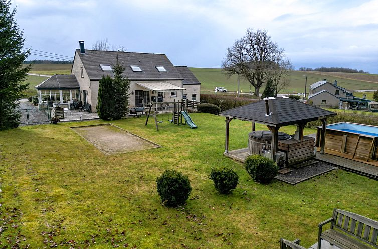 Luxe 11 persoons vakantiehuis in de Ardennen - met zwembad,