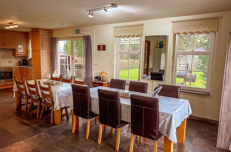 Luxe 11 persoons vakantiehuis in de Ardennen - met zwembad,