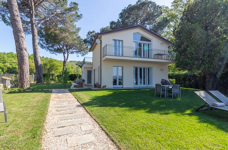 Vrijstaande woning in Magione