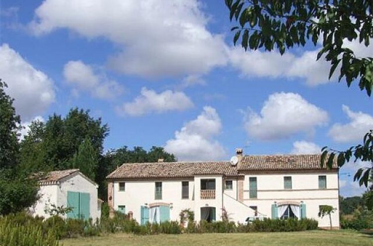 Guest house 09635406 - Holiday property Umbria / Marché - Vrijstaande woning in Belvedere Ostrense