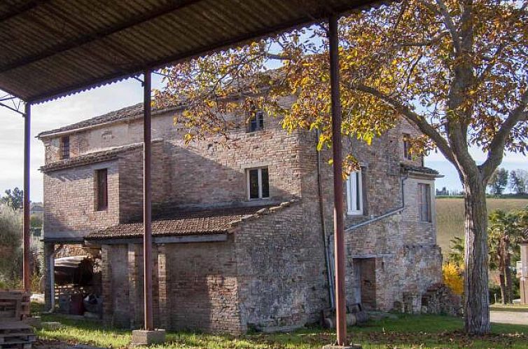 Vrijstaande woning in Servigliano