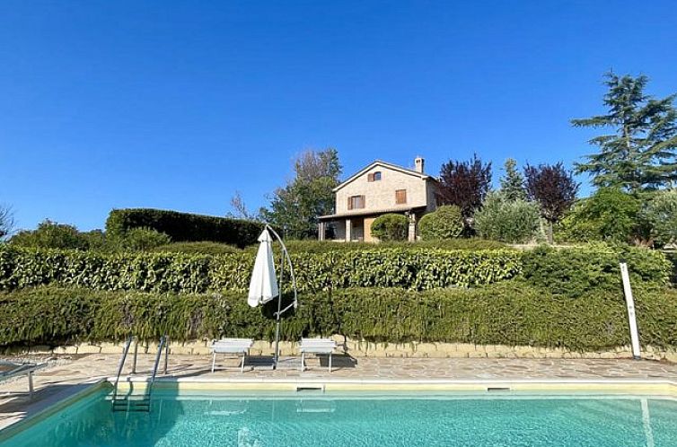 Vrijstaande woning in Servigliano