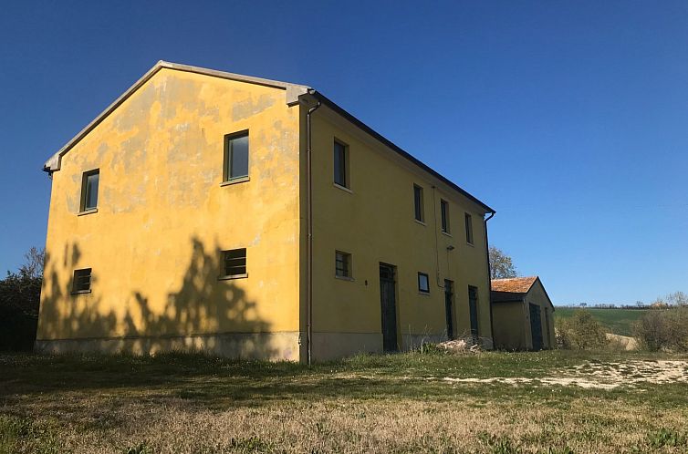 Vrijstaande woning in San Giorgio di Pesaro
