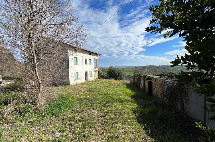 Vrijstaande woning in San Giorgio di Pesaro