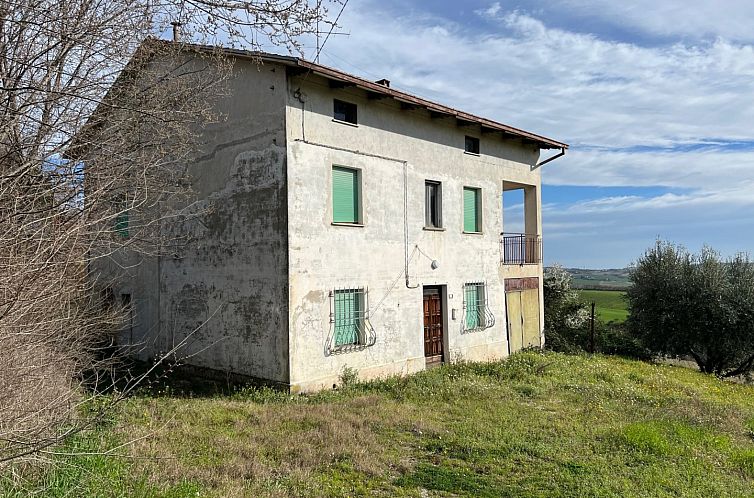 Vrijstaande woning in San Giorgio di Pesaro