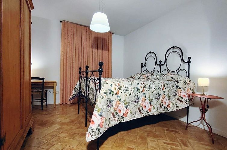 Vakantiehuis Ferienvilla casaRegina bb mit Panoramablick auf