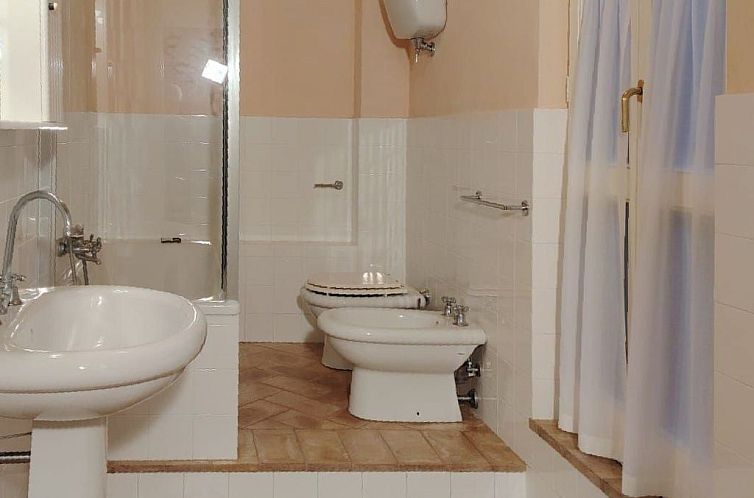 Vakantiehuis Ferienvilla casaRegina bb mit Panoramablick auf