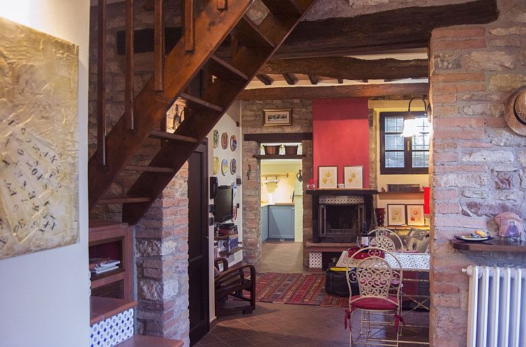 Vakantiehuis Altes Steinhaus mit Garten
