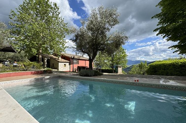 Vrijstaande woning in Acqualagna