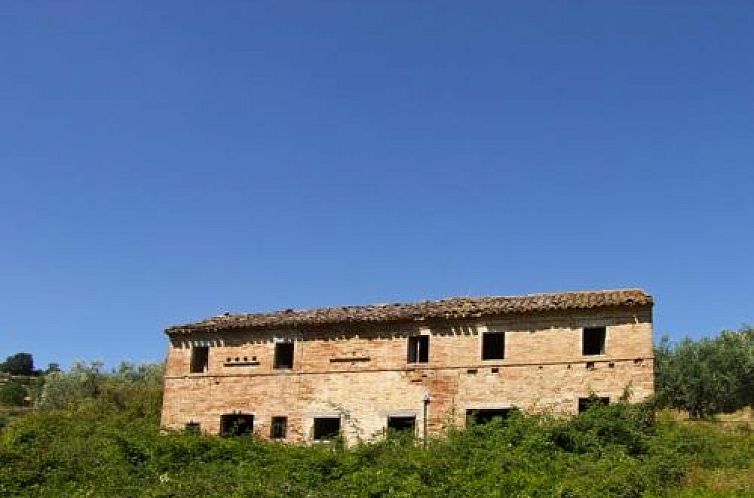 Vrijstaande woning in Castignano
