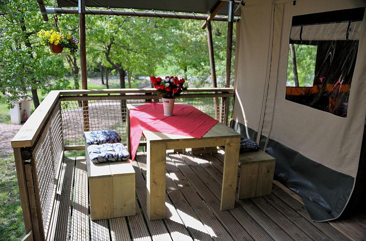 Wood Lodge