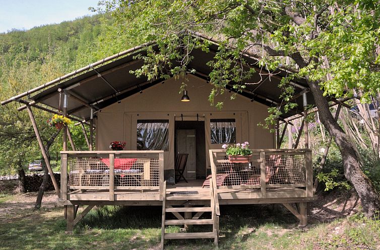 Wood Lodge