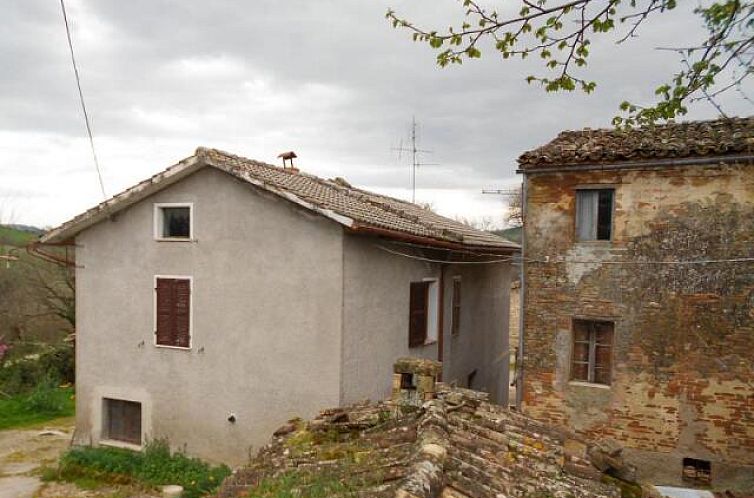 Vrijstaande woning in Sarnano