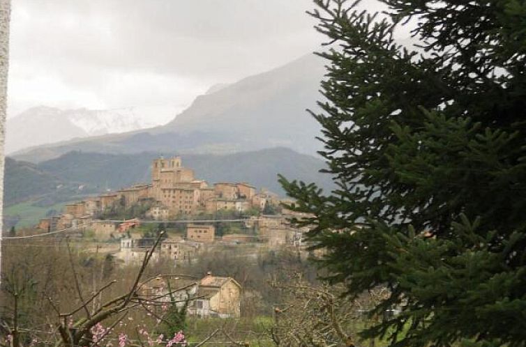 Vrijstaande woning in Sarnano