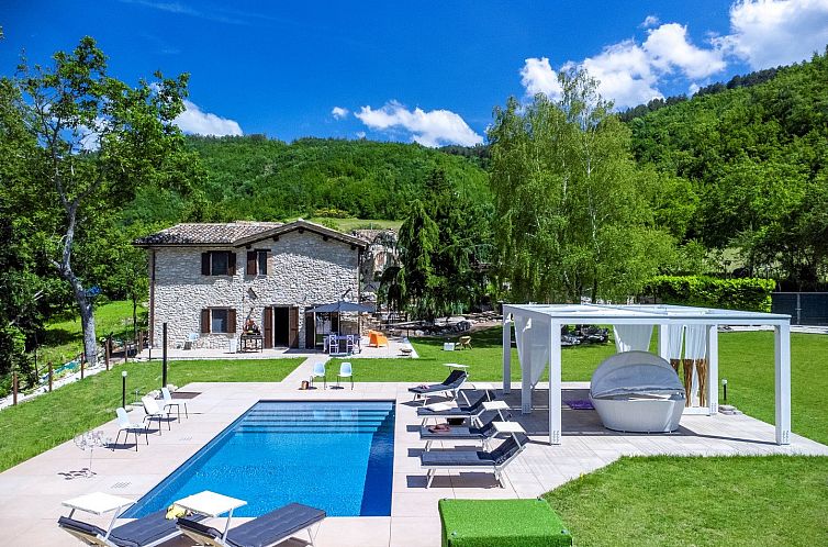 Vrijstaande woning in Sarnano