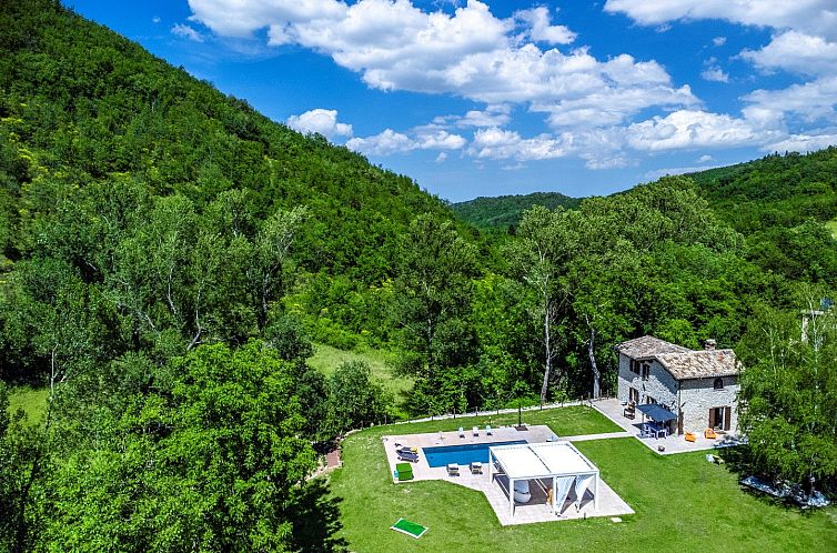 Vrijstaande woning in Sarnano