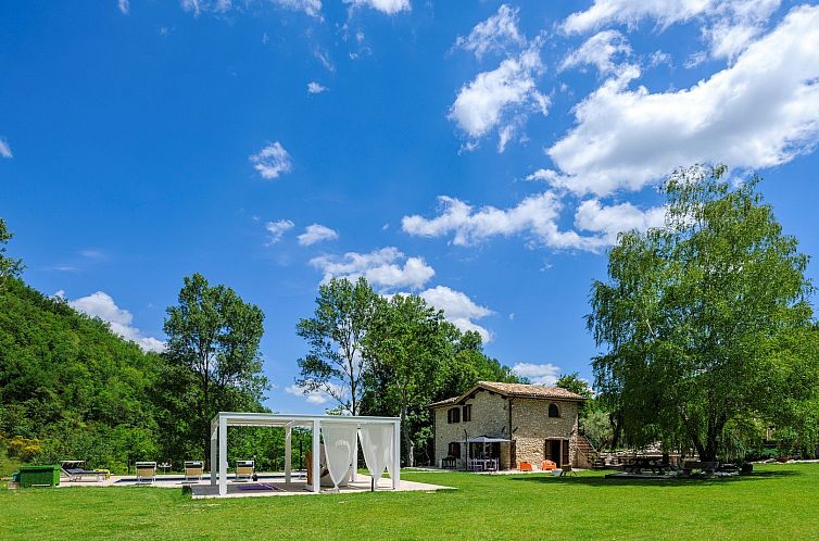 Vrijstaande woning in Sarnano